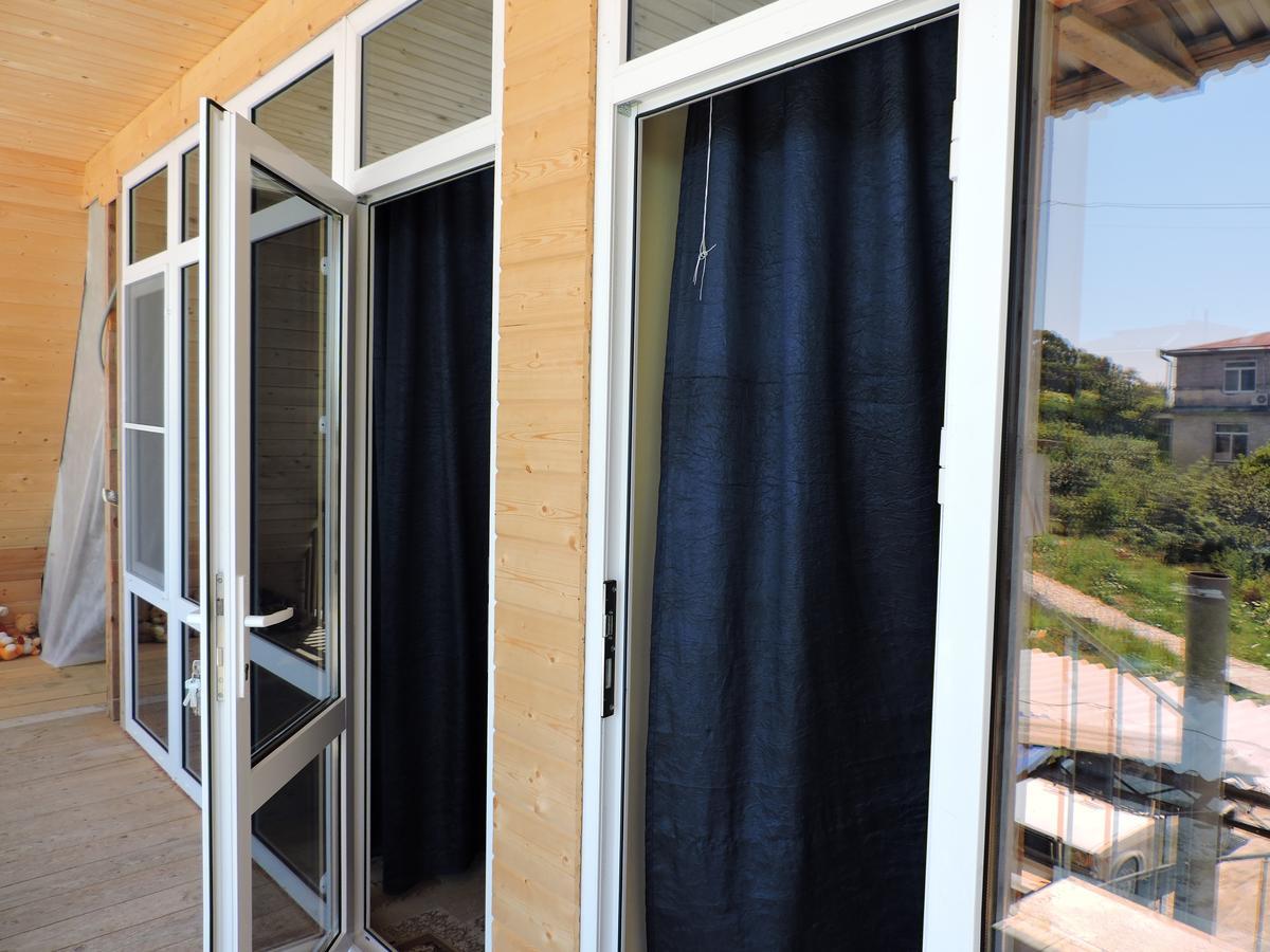 Guesthouse U Moti New Athos Exterior photo
